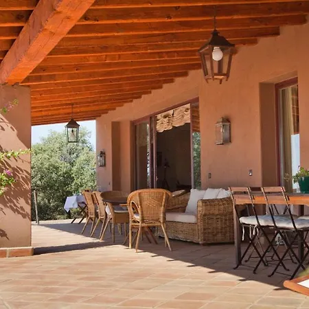 Lantero Horse & Lodge
